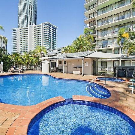 Anacapri Holiday Resort Apartments Surfers Paradise Buitenkant foto