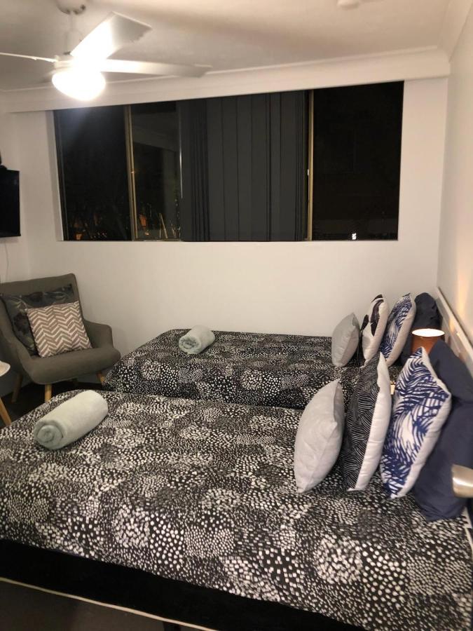 Anacapri Holiday Resort Apartments Surfers Paradise Buitenkant foto