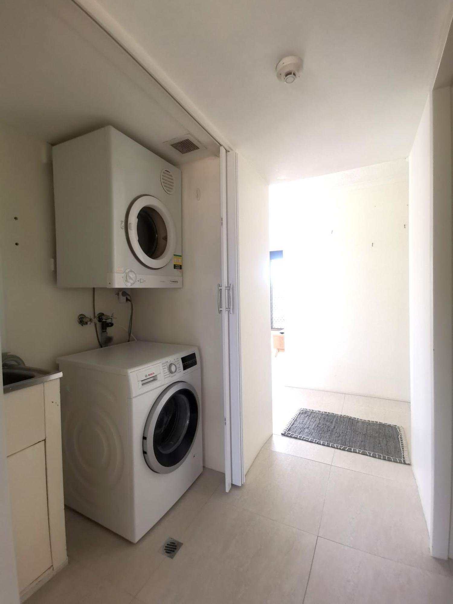 Anacapri Holiday Resort Apartments Surfers Paradise Buitenkant foto