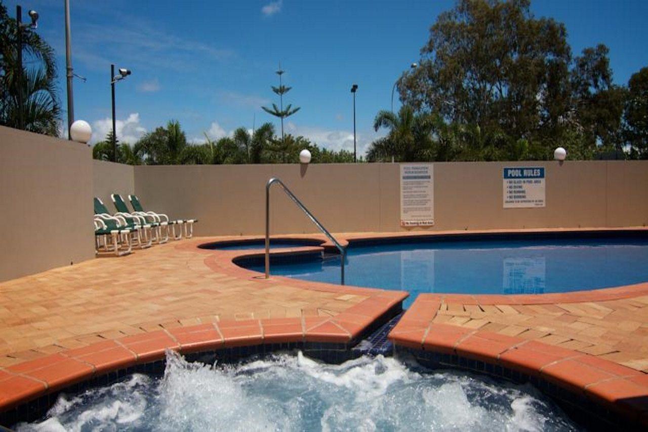 Anacapri Holiday Resort Apartments Surfers Paradise Buitenkant foto
