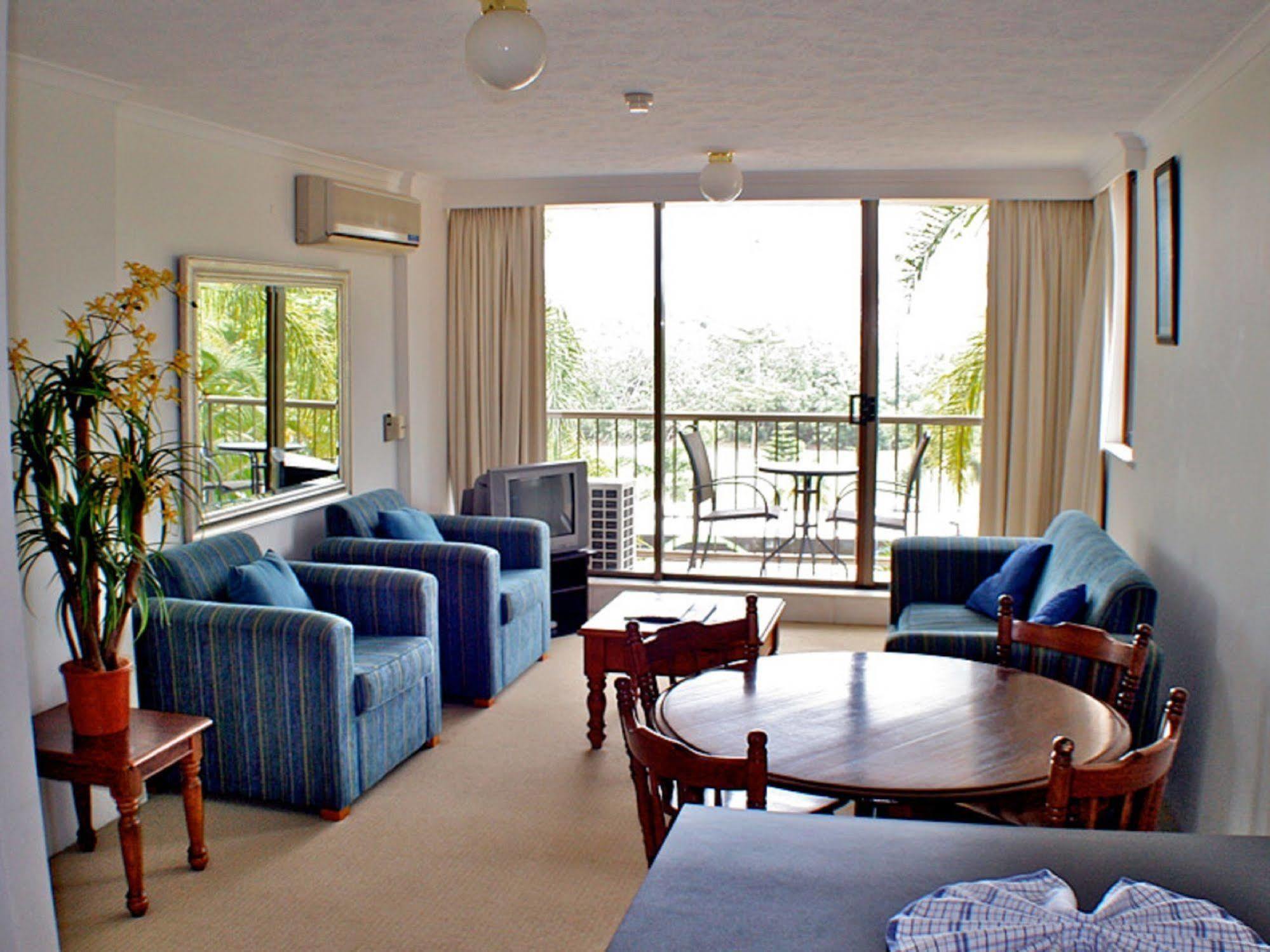 Anacapri Holiday Resort Apartments Surfers Paradise Buitenkant foto