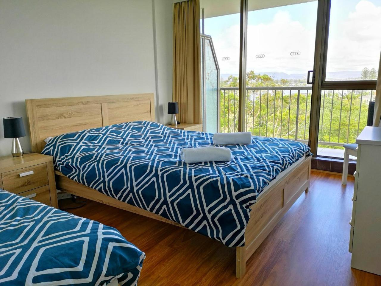 Anacapri Holiday Resort Apartments Surfers Paradise Buitenkant foto